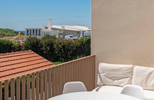 Colares House | New 4-bedroom apartment with sea view 400m from the beach