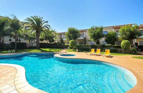 Porto de Mos Apartment | NEW! Spacious two-bedroom apartment. 2 terraces, pool, 10 minutes to the beach.