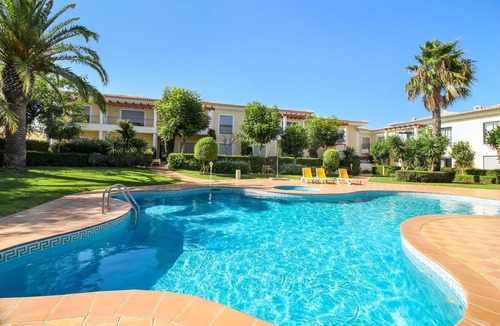 Porto de Mos Apartment | NEW! Spacious two-bedroom apartment. 2 terraces, pool, 10 minutes to the beach.