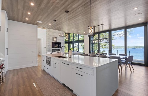 Muskoka Lakes Cottage | Newly built 10 bed 8 bath cottage on Lake Rosseau