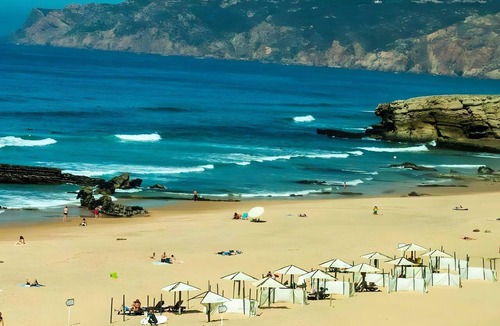 Carvoeira Apartment | O Cantinho do Sol in Talaíde – Cozy Retreat Between Coast and Lisbon