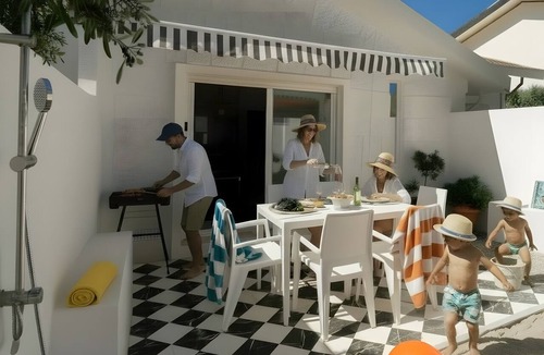Vila Cha House | Ocean House 30m from Mindelo Beach – Comfort & Style for 6 Guests