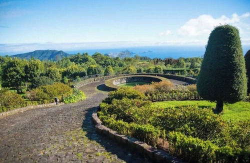 Santo da Serra House | Ocean Retreat by Golf Paradise