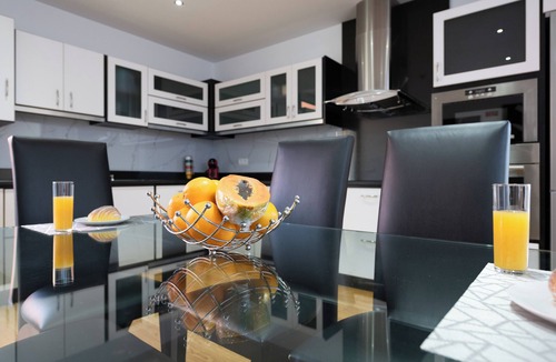 Tabua House | Oceanfront Villa with Private Pool - Breathtaking Sunsets in Madeira