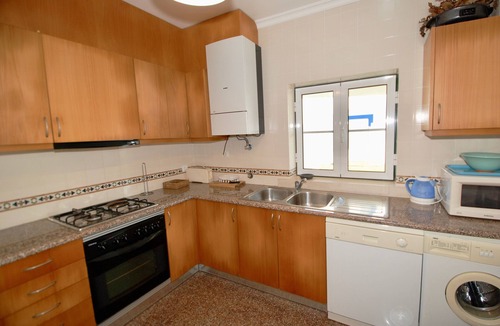 Sao Martinho do Porto Apartment | Orange - Ground floor sea view apartment in amazing complex with 3 pools