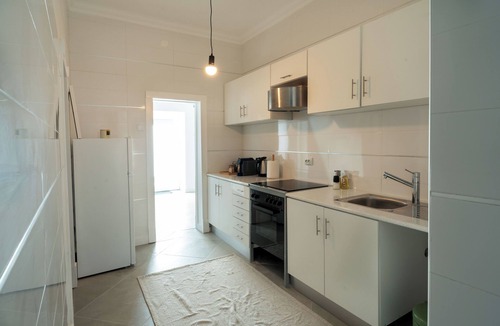 Setubal Apartment | Palmela 33: comfortable and welcoming apartment in the historic center of Palmela!