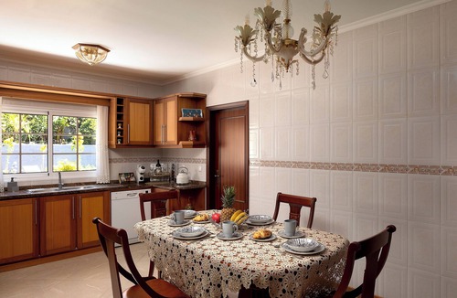 Estrela da Calheta House | Paradise House Calheta. Whole house with 3 bedrooms, 1 km from calheta beach