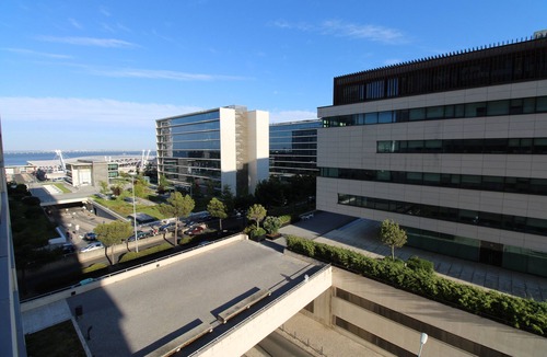 Parque das Nacoes Apartment | Parque das Nacoes River view ,free wifi