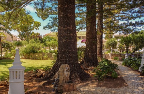 Praia da Luz Apartment | Peaceful One-Bedroom Apartment in Praia da Luz