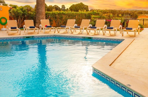 Gale Villa | Peaceful villa with heatable pool in Galé