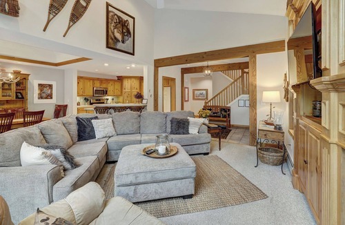 Peak 8 House | Peak 8 townhome, private hot tub next to trails!