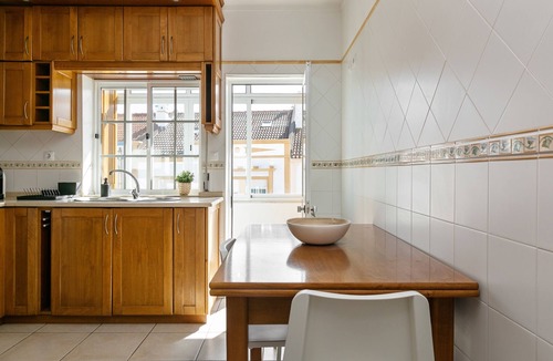 Ajuda Apartment | Peniche Terrace - Spacious apartment in the center