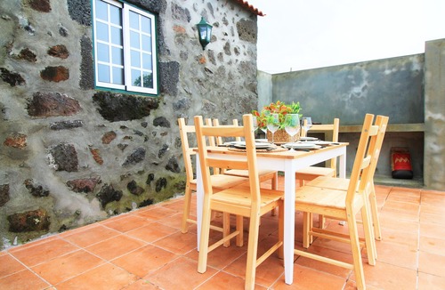 Prainha House | Pike Cliffs - Amazing view to S. Jorge