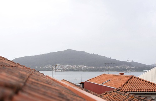 Vilarelho Apartment | Portas de Caminha III Studio with Shared Terrace, Balcony and Wi-Fi