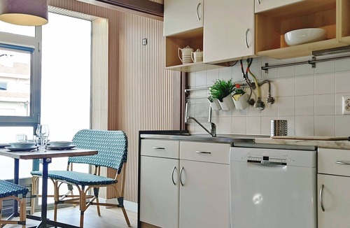 Espinho Apartment | PORTO TERRACE ❤ 70m2 Apartment with Lovely Balcony