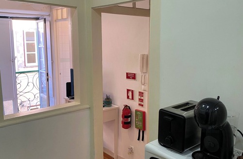 Santos Apartment | Portuguese Classic Flat at Lisbon Historic Center