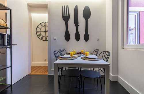 Sao Bento Apartment | Príncipe Real Light Filled Lisbon Home