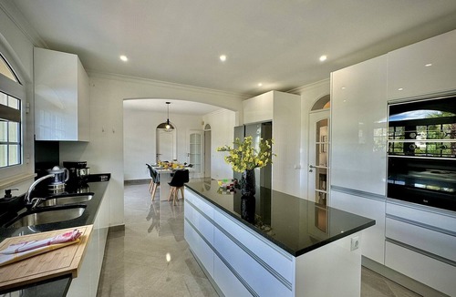Almancil Villa | Quarteira Premium Villa by Homing