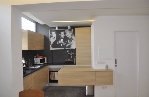 Areeiro Apartment | Quartet Design and Balconies