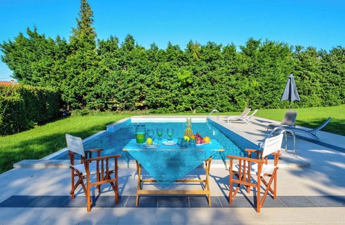 Refoios do Lima House | QUINTA DO MOSTEIRO:Charming refuge between history and nature