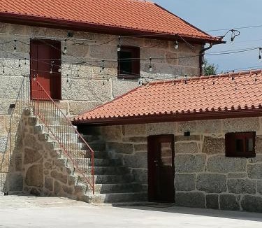 Guimaraes House | Quinta Pousada de Fora Wines & Tourism