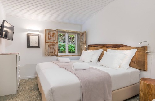 Calheta House | Rabaçal Nature Spot Cottage