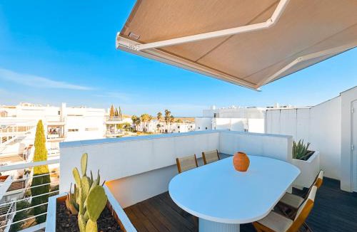 Cabanas Apartment | Resort Penthouse sea view, 2 pools and private beach