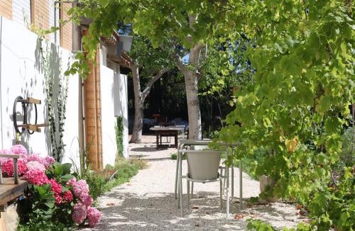 Monserrate Apartment | ribeira dos marinheiros amarelo