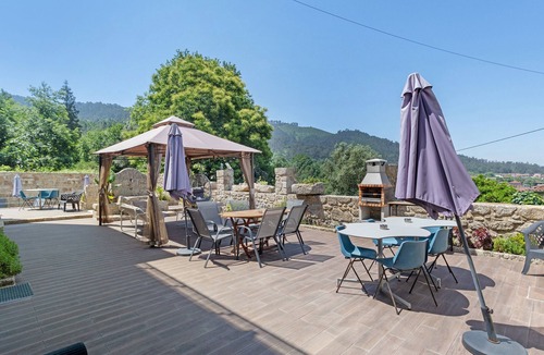 Ribeira Apartment | Room 'Room 14 - Quinta Do Avô' with Mountain View, Wi-Fi and Air Conditioning