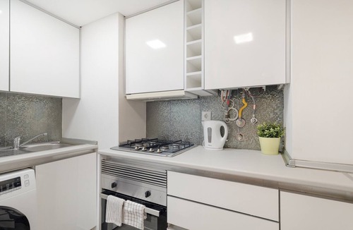 Sacramento Apartment | Rossio Boutique Apartment 1 – Perfect for Couples and Small Families