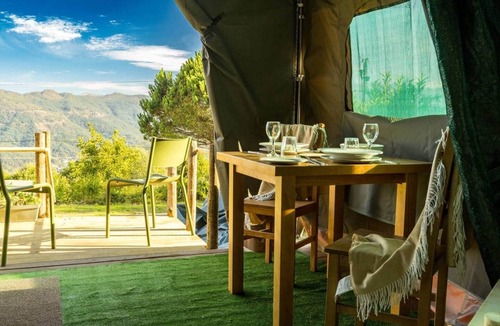 Ventosa RV Rental | Safari Glamping Portugal Shark