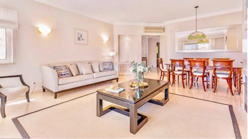 Almancil Apartment | Sandnblue - Encosta Do Lago Resort Club - Quinta do lago near Beach & lake BEST LOCATION free parking free WiFi