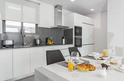 Arco da Calheta House | Searenity Vacations Home II, west of the Island