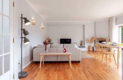 Esposende Apartment | Seaside Urban Retreat – 5 min to Esposende Beach