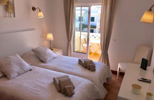 Benagil House | Seaview Benagil Villa 15