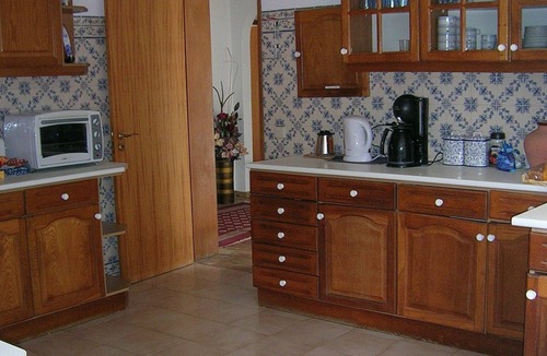 Funchal Villa | South Facing Villa-on one level - multi-generational family/2 families/friends