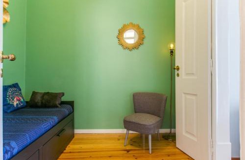 Santos Apartment | Spacious, Bright and Newly Renovated 2 Bedroom Apartment, Lisbon Historical Center, Madragoa