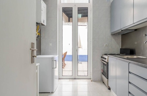 Ramalde House | Spacious House w/Terrace by HostWise