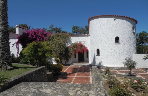 Praia del Rei Villa | Spacious Traditional Portuguese Villa on 5* Praia del Rey Golf Resort