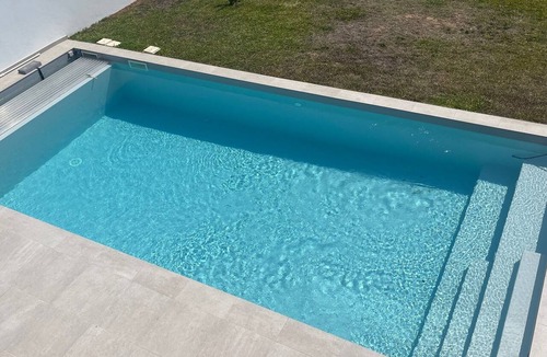 Canidelo Villa | Splendid contemporary villa with beautiful garden and private pool.