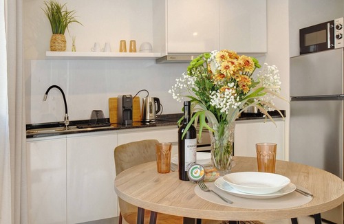 Imaculado Coracao de Maria Apartment | Studio Apartment '02' Shared Garden and Wi-Fi Access in Funchal