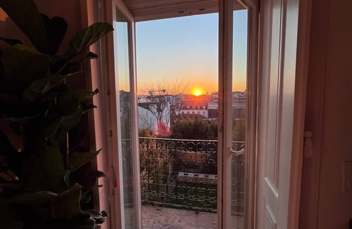 Santa Maria Maior Apartment | Stunning home in Lisbon old town overlooking the city and river