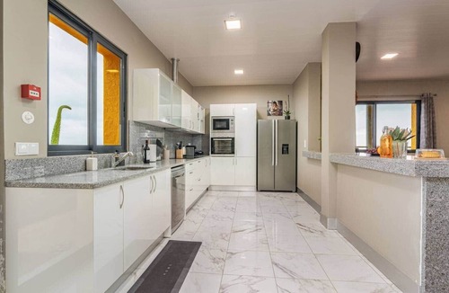 Gaula Villa | Suite 1 - Accessible room