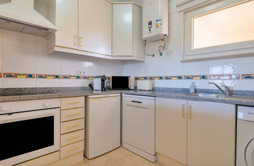 Portimao Apartment | Sunny 1BDR Flat w/Pool in Vau by LovelyStay