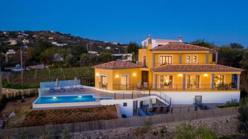 Alfeicao Villa | Sunny House