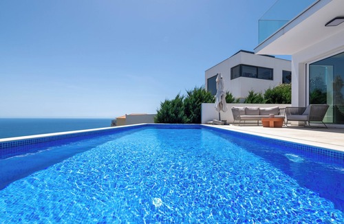 Estreito da Calheta Villa | Sunny Ocean View Villa - Calma