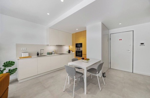 Porto de Mos Apartment | Super Acolhedor e Comodidades Premium