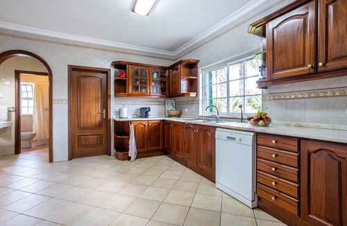 Silves Villa | Super Algarve Villa | 4 Bedrooms | Casa dos Sonhos | Pool Table