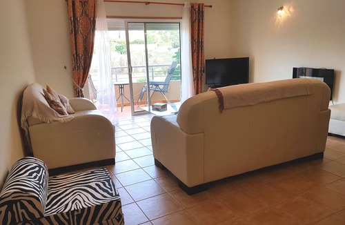 Luz Apartment | Superb 2-bedroom Luz Apt has AC, Wi Fi, Pool, near restaurants & beach!