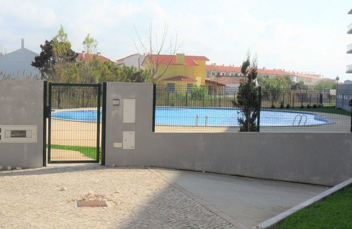 Sao Martinho do Porto Apartment | T1 with Pool